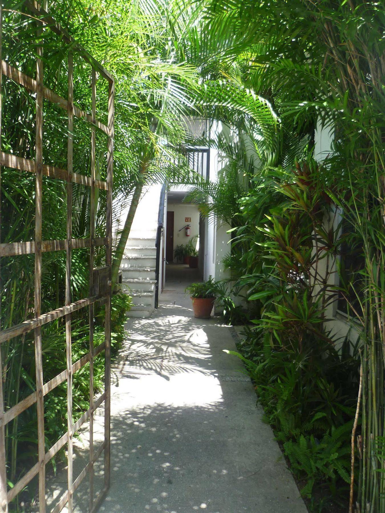 Hostal Haina 칸쿤 외부 사진